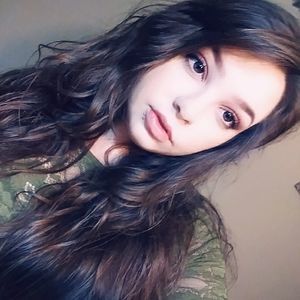 Meet your Posher, Ariel